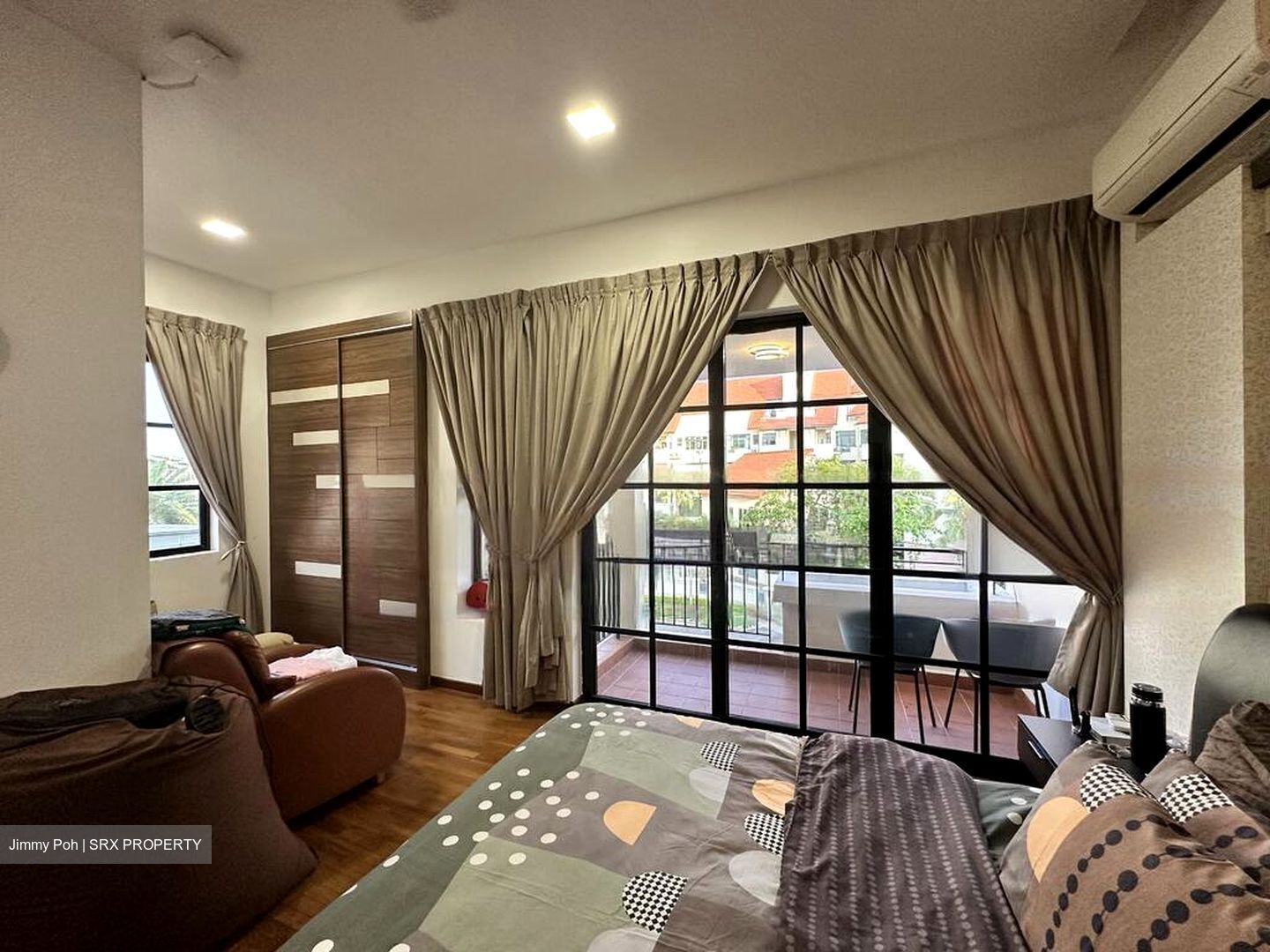 Eastwood Park (D16), Semi-Detached #453618121